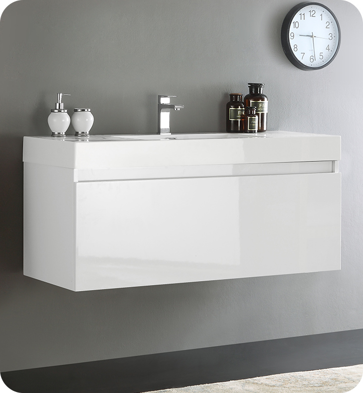 Coda 18'' White Modern Corner Bathroom Vanity Set by Fresca